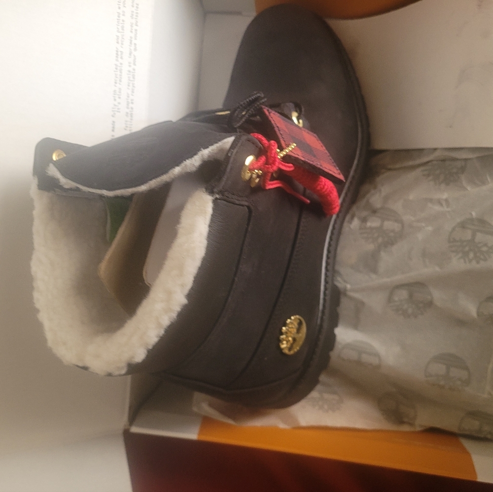 Timberland Boots - Picture 3 of 3